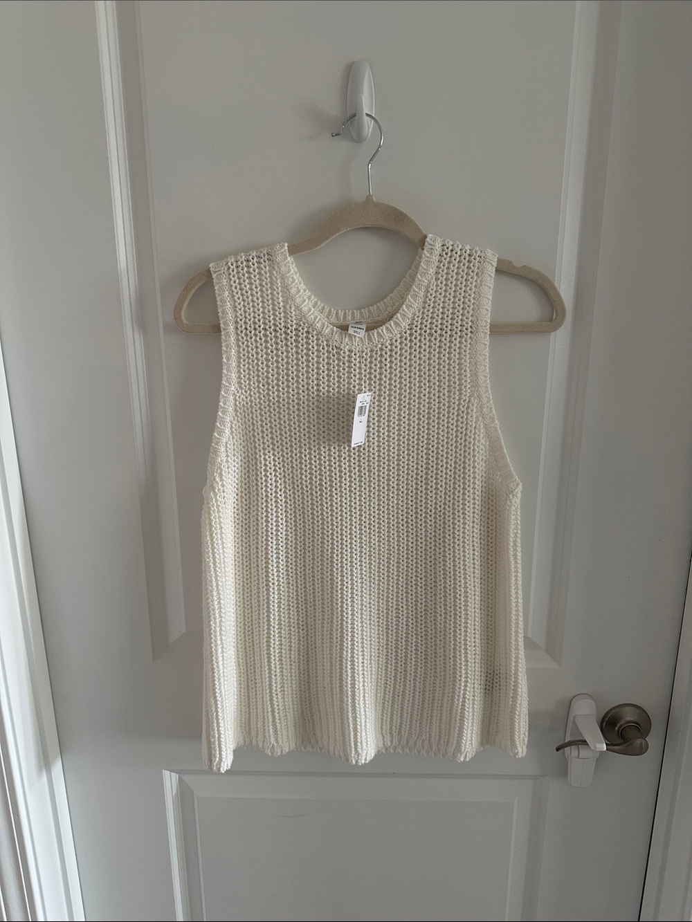 Old Navy Cream Knit Sweater Tank